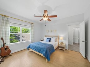 1002 W 41st Street, Houston TX 77018
