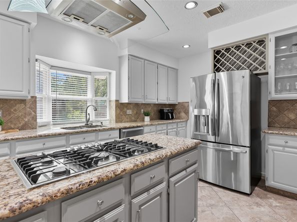 35 Outervale Place, The Woodlands TX 77381