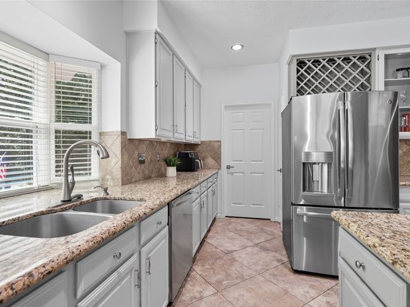 35 Outervale Place, The Woodlands TX 77381