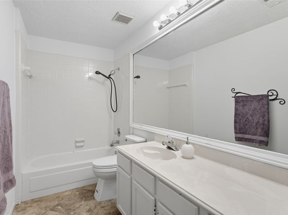 35 Outervale Place, The Woodlands TX 77381