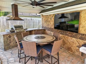 35 Outervale Place, The Woodlands TX 77381