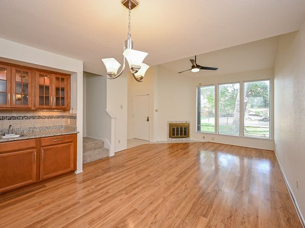 2601 S Braeswood Boulevard 706, Houston TX 77025