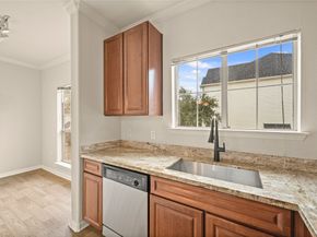 9200 Westheimer Road 706, Houston TX 77063