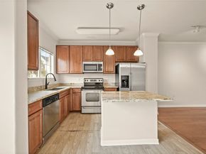 9200 Westheimer Road 706, Houston TX 77063