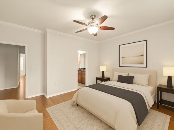 9200 Westheimer Road 706, Houston TX 77063