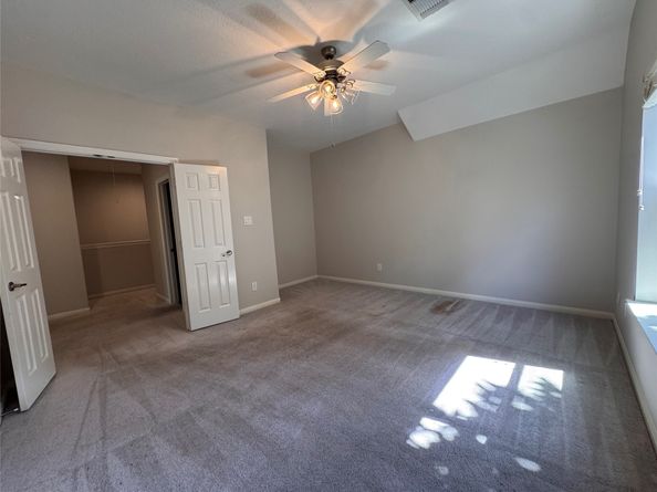 137 E Montfair Boulevard, Montgomery TX 77382