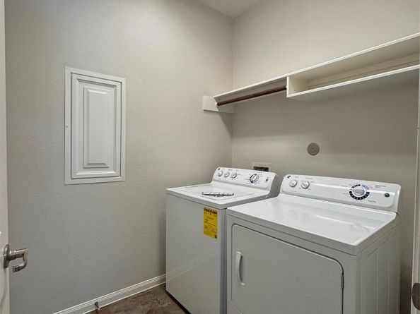137 E Montfair Boulevard, Montgomery TX 77382