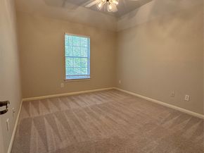 137 E Montfair Boulevard, Montgomery TX 77382