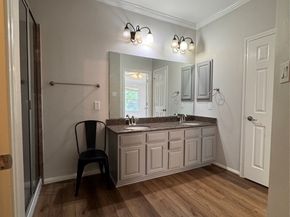 137 E Montfair Boulevard, Montgomery TX 77382