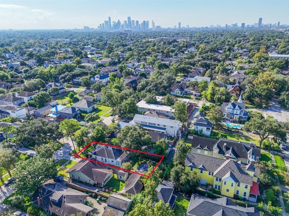 1819 Cortlandt Street, Houston TX 77008