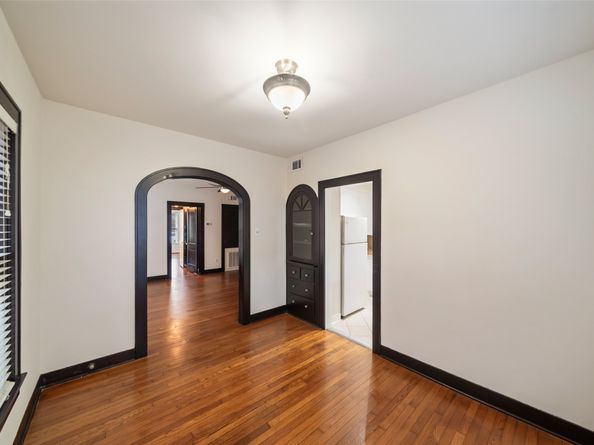 1612 Kipling Street, Houston TX 77006