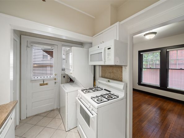 1612 Kipling Street, Houston TX 77006