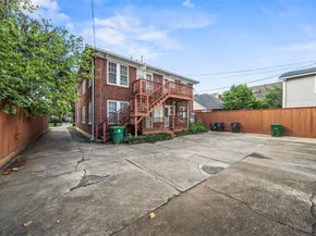1612 Kipling Street, Houston TX 77006