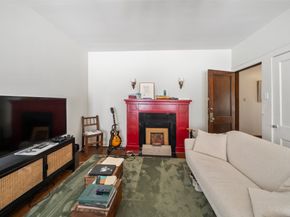 1612 Kipling Street, Houston TX 77006