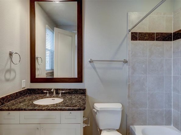 3142 Pemberton Walk, Houston TX 77025