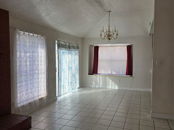 16963 Nevisway Street, Houston TX 77084