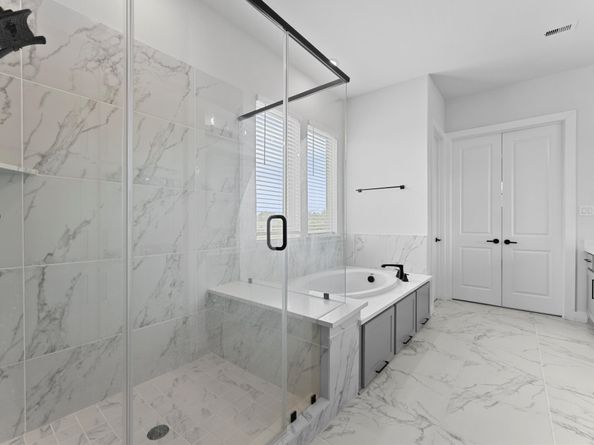 12007 Royal Oaks Run Drive, Houston TX 77082