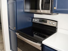 2323 Fairwind Drive 209, Houston TX 77062