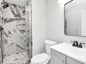 17202 Imperial Valley Drive 3, Houston TX 77060