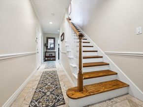 190 Oak Place, Houston TX 77006