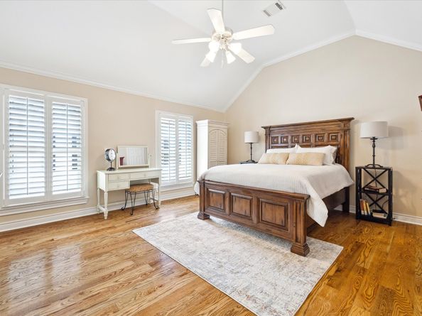 190 Oak Place, Houston TX 77006