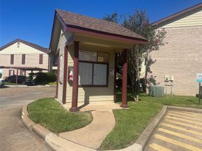 2120 El Paseo Street 806, Houston TX 77054