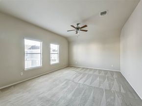 7019 Woodridge Square Drive, Houston TX 77087