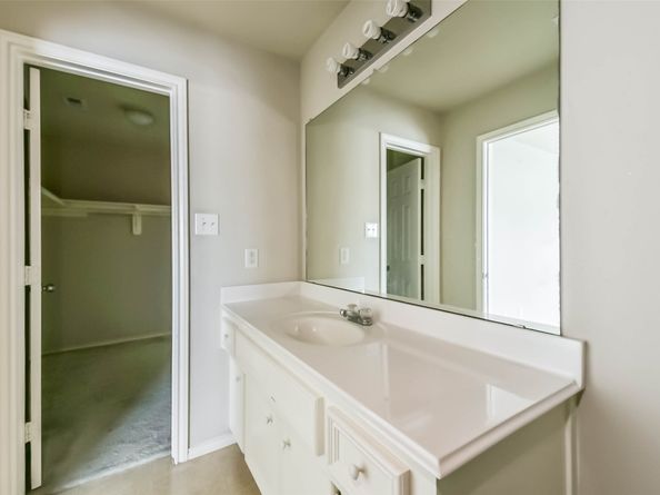 7019 Woodridge Square Drive, Houston TX 77087