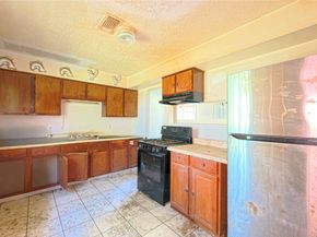 3731 Alberta Street, Houston TX 77021