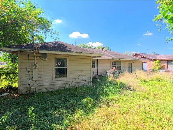 3731 Alberta Street, Houston TX 77021