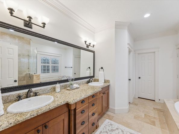 1734 Lamonte Lane, Houston TX 77018