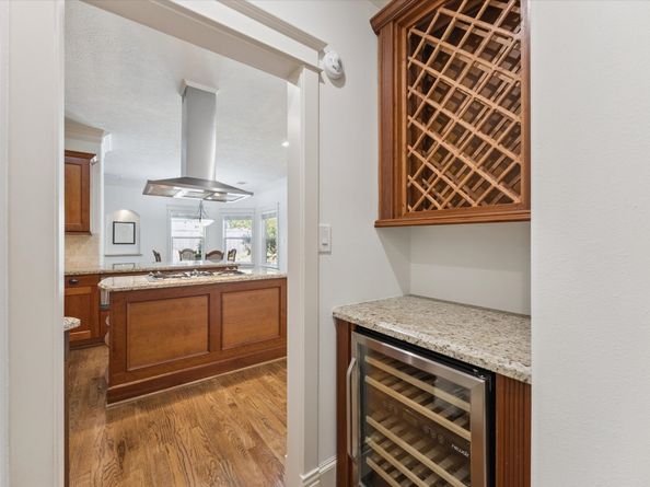 1734 Lamonte Lane, Houston TX 77018