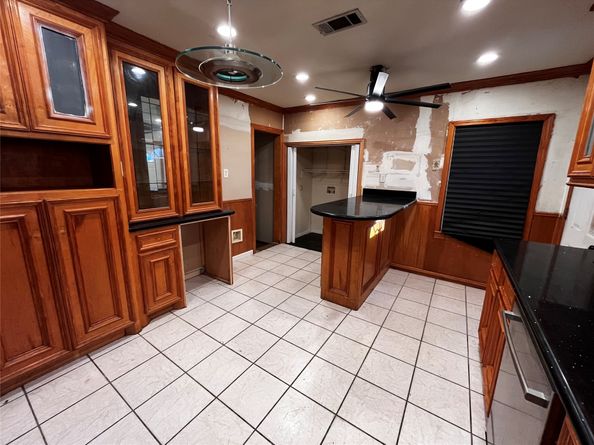 4834 Marietta Lane, Houston TX 77021