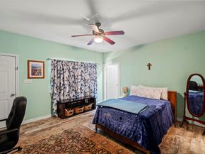 1131 W 22nd Street, Houston TX 77008