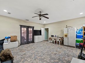 1131 W 22nd Street, Houston TX 77008