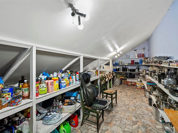 1131 W 22nd Street, Houston TX 77008