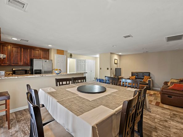 1131 W 22nd Street, Houston TX 77008