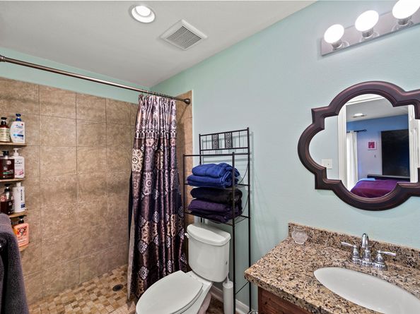 1131 W 22nd Street, Houston TX 77008