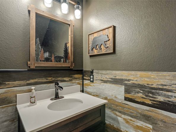 18414 Bluewater Cove Drive, Humble TX 77346