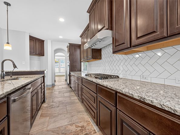 17210 Newtonmore Crossing, Richmond TX 77407