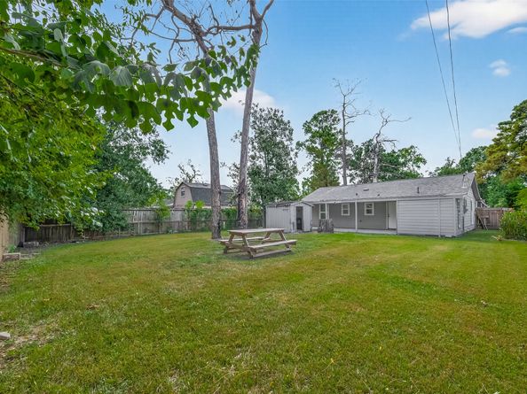 9037 Linda Vista Road, Houston TX 77078