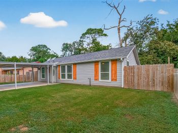 9037 Linda Vista Road