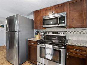 230 Busch Street, Houston TX 77060