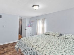 230 Busch Street, Houston TX 77060