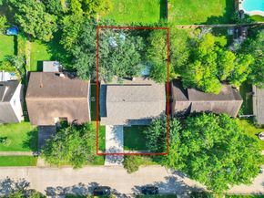 12710 Crow Valley Lane, Houston TX 77099