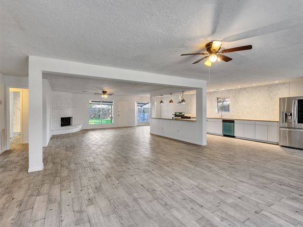 12710 Crow Valley Lane, Houston TX 77099