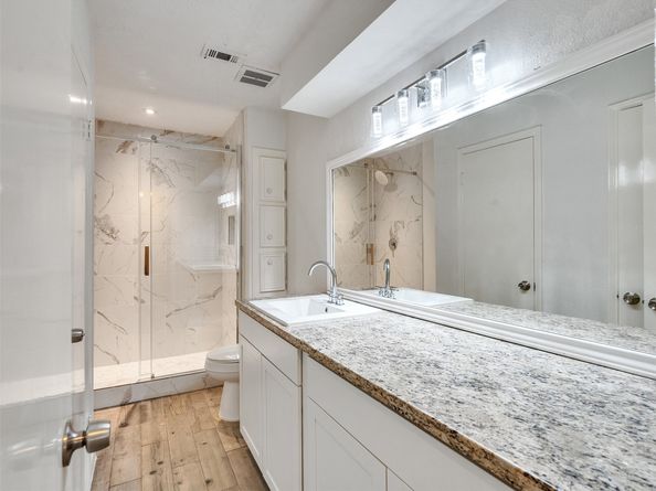 12710 Crow Valley Lane, Houston TX 77099