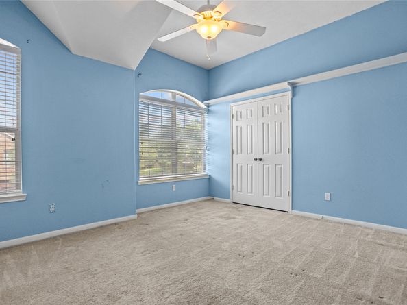 26036 Kings Mill Crest Drive, Kingwood TX 77339