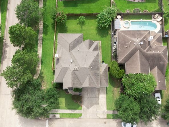 26036 Kings Mill Crest Drive, Kingwood TX 77339