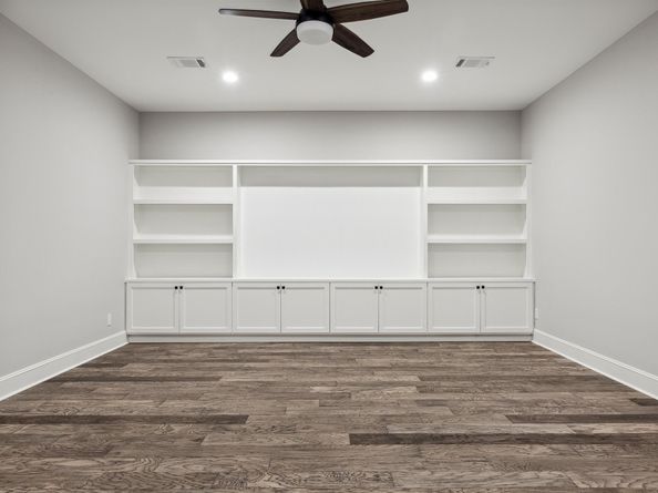 2065 Southgate Boulevard, Houston TX 77030